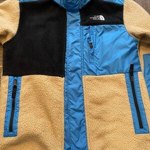 The North Face Beige and Blue Outdoor Fleece